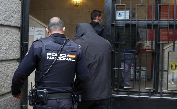 «Pensé que me iba a matar», declara la víctima que fue violada por su primo