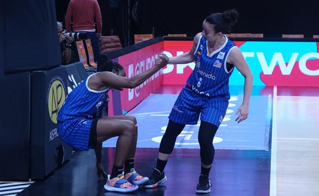 El CB Avenida encaja en la prórroga la primera derrota de la Liga ante el Valencia Basket pero salva el liderato (85-84)