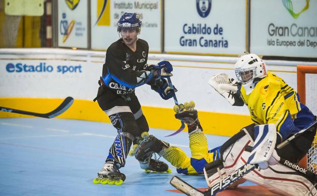 El CPLV Caja Rural pierde el partido y el liderato en Las Palmas