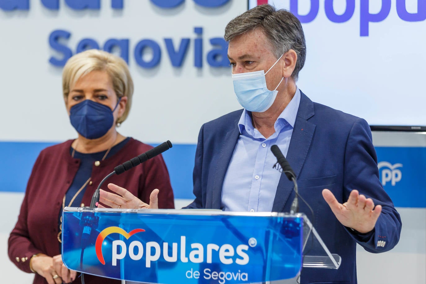El PP asegura que no está «haciendo nada» para captar a dirigentes de otros partidos