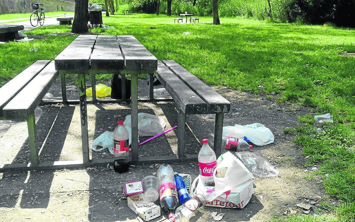 Casi 200 jóvenes han realizado trabajos comunitarios en Palencia por beber alcohol en la calle