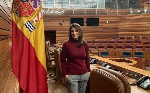 Vox anima a Mañueco a convocar elecciones y critica a los «políticos desleales»