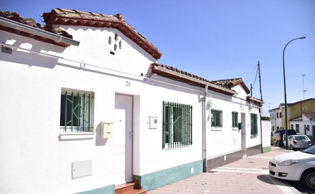 Un recorrido fotográfico por las calles del barrio Girón