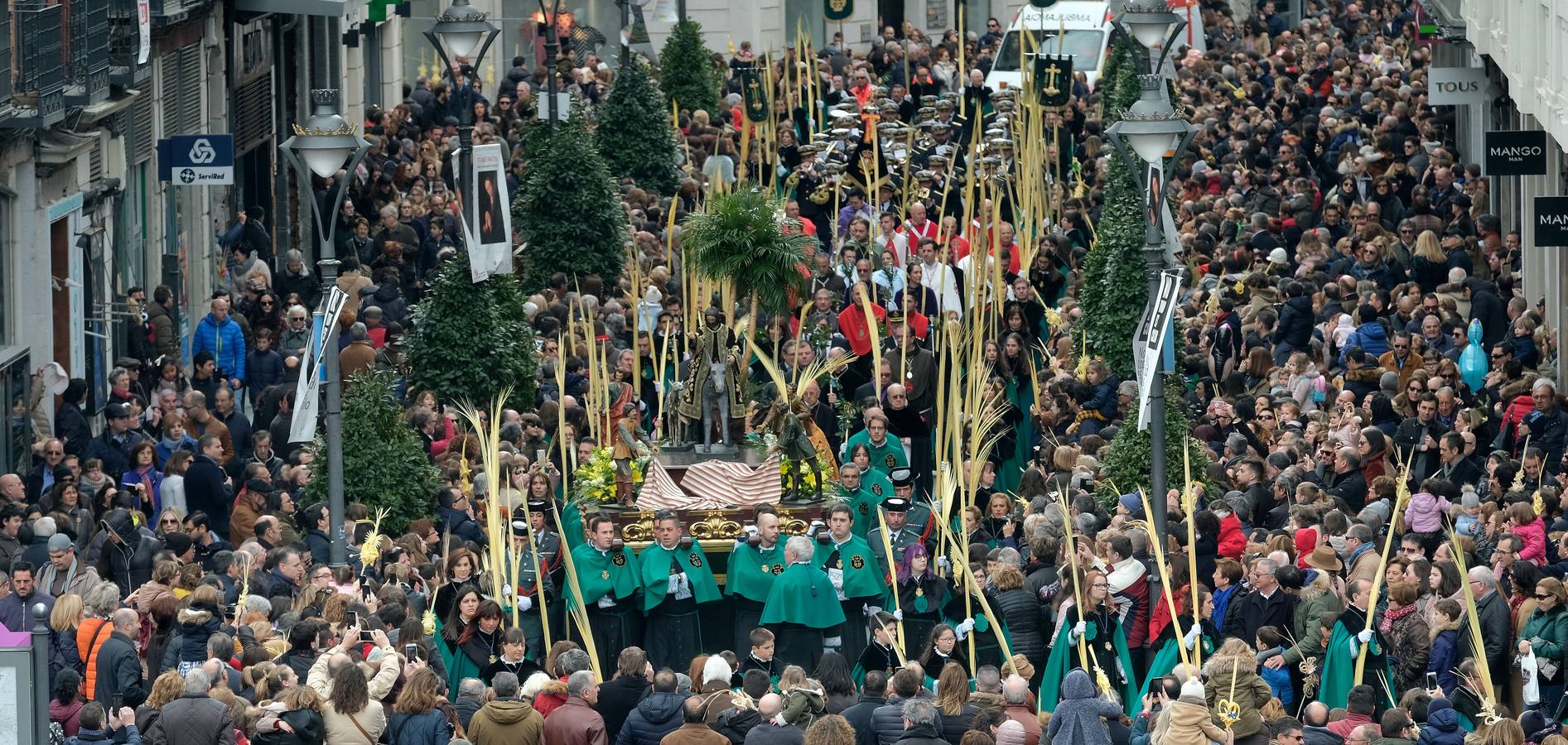 Las mejores imágenes del Domingo de Ramos en Valladolid