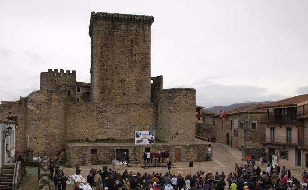 La Diputación de Salamanca edita una guía cultural de lectura fácil sobre Miranda del Castañar