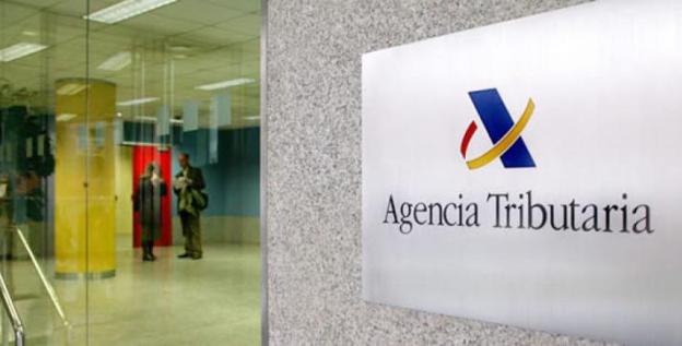 El IRPF sostiene la recaudación fiscal, que cae en Castilla y León menos de la mitad que en el conjunto de España