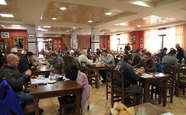 Un restaurante del polígono de Valverde cierra quince días tras detectarse tres positivos