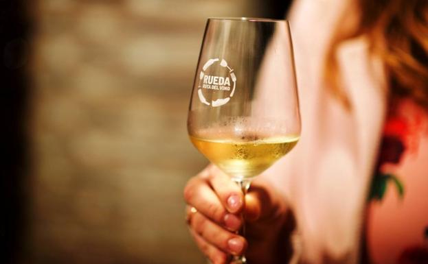 La Ruta del Vino de Rueda reactiva el enoturismo en Semana Santa