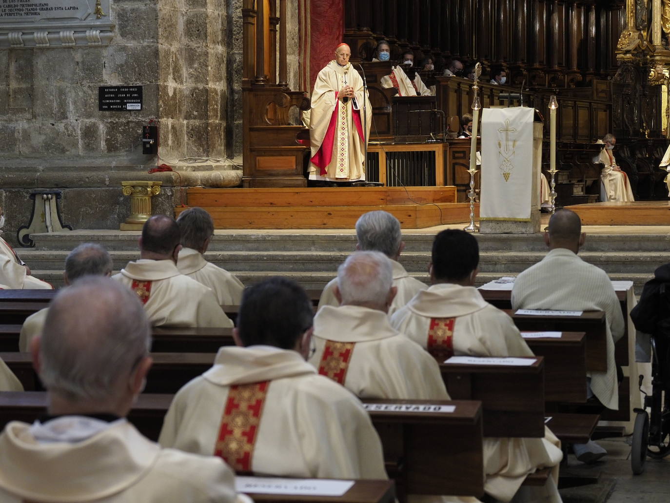 Misa crismal celebrada este Miércoles Santo en la Catedral de Valladolid