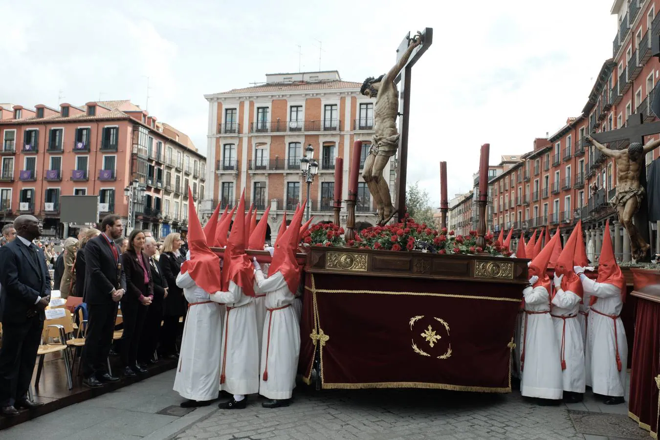 Las mejores imágenes del Viernes Santo en Valladolid