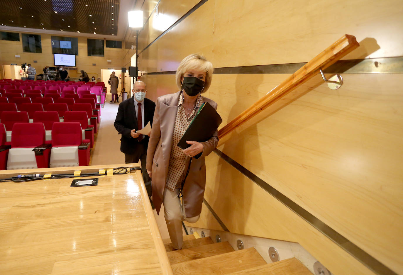 Las restricciones en la hostelería de Castilla y León desatan la batalla de las ayudas entre administraciones