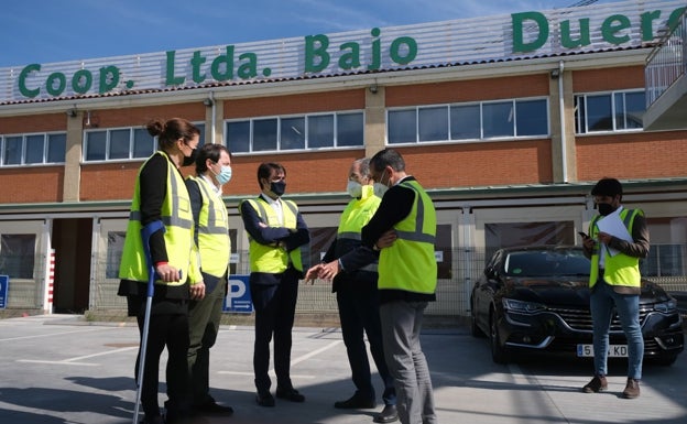 Mañueco defiende el cooperativismo agroalimentario como sector clave para el futuro de la comunidad