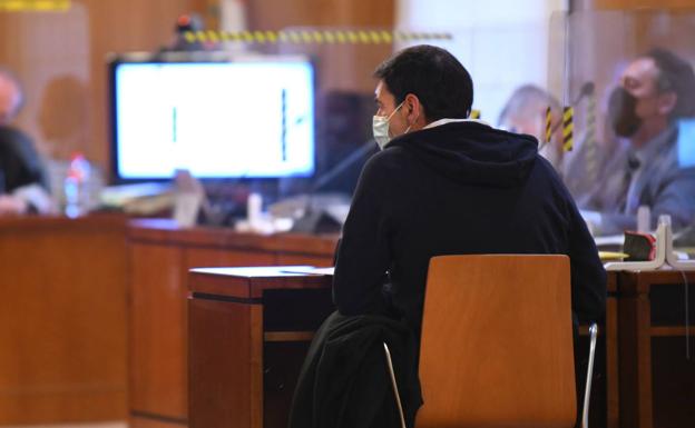 El expresidente de Asaja volverá a sentarse en el banquillo acusado de estafa en el polémico contrato de Derco