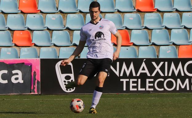 Sin Casado en la defensa no es lo mismo para el Salamanca UDS