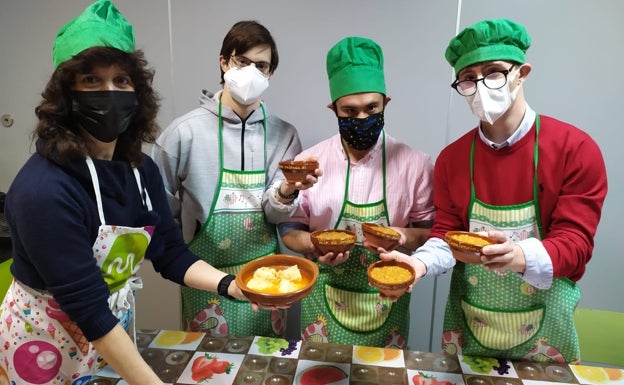 Un menú muy creativo: sopas de ajo y bacalao al pimentón
