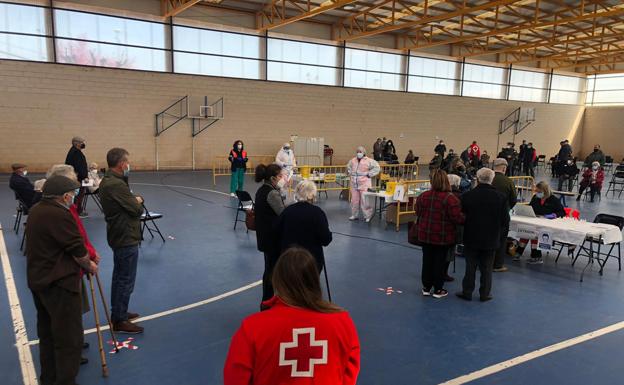 Buen ritmo en las vacunaciones de La Alberca, Linares de Riofrío y Tamames
