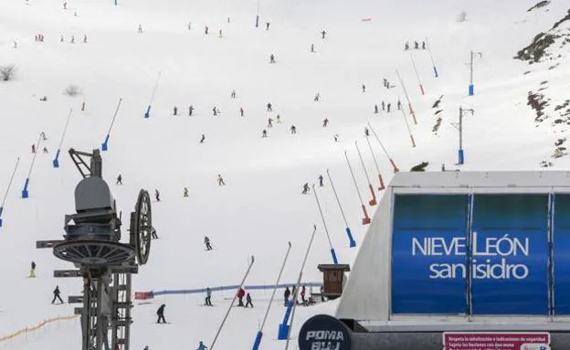 Las estaciones de esquí de León cierran la temporada tras recibir 86.403 esquiadores