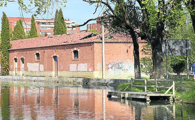 El Ayuntamiento de Palencia planea viajes en barca por el Canal hasta Villamuriel