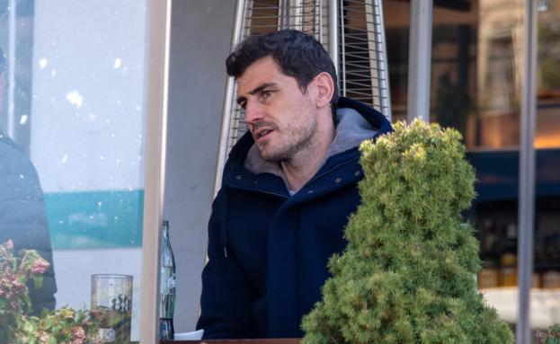 Iker Casillas se muda a un ático de lujo para estar cerca de Sara Carbonero y sus hijos