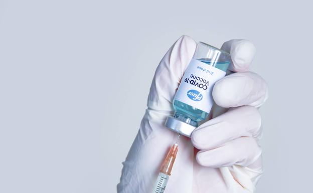 Los vacunados con Pfizer «probablemente» necesiten una tercera dosis