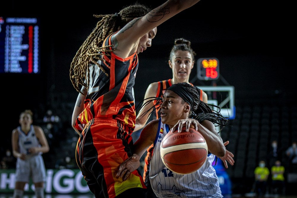 CB Avenida 68-78 UMMC Ekaterinburgo