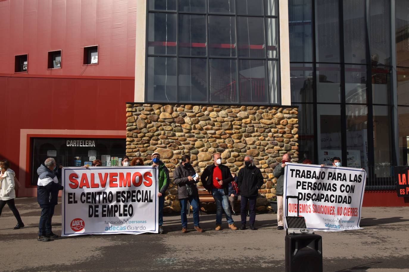 Guardo reivindica que el taller de Adecas siga funcionando
