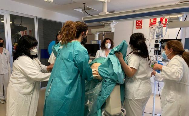 El Hospital Río Hortega utilizará maniquíes para entrenar partos complicados en Valladolid