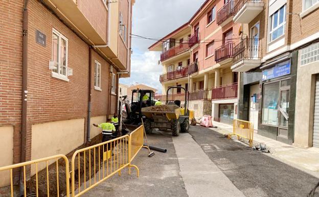 Carbajosa comienza las obras de las calles Selín y La Fuente