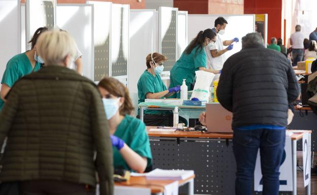 Castilla y León bate su récord de vacunación con 36.087 dosis en un día