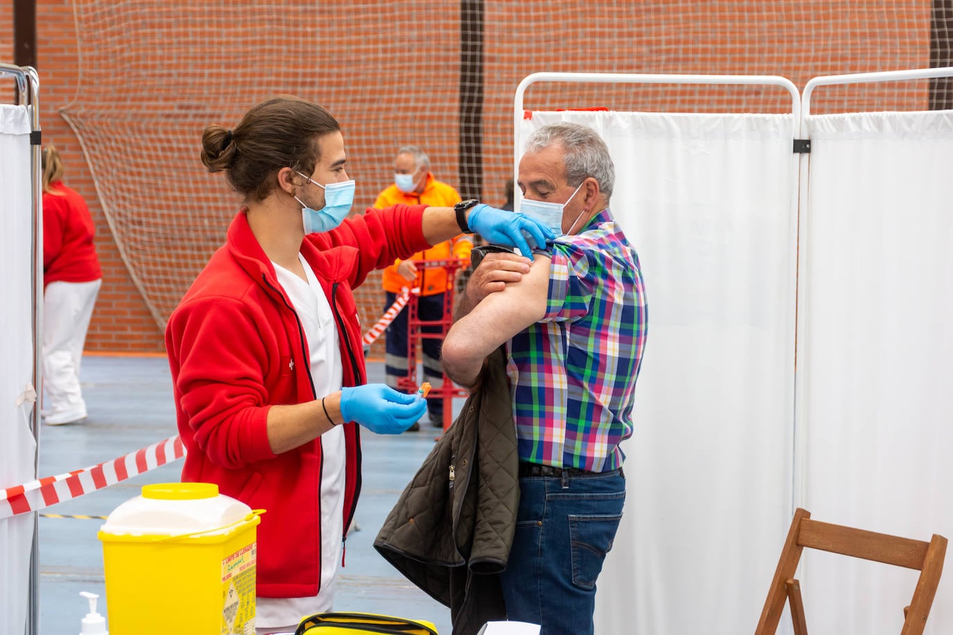 El ritmo de vacunación se ralentizará la próxima semana en Palencia al reducirse los envíos