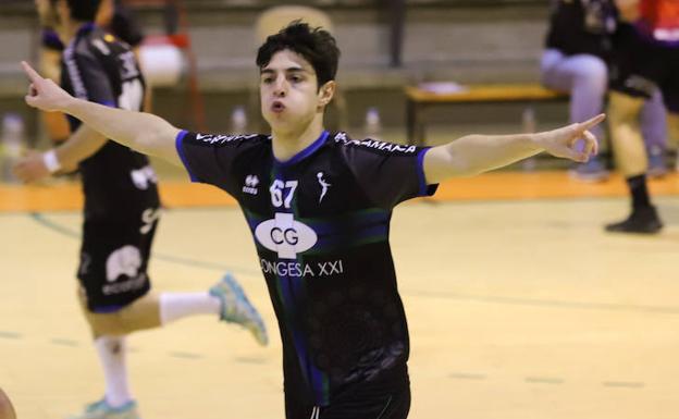 El BM Salamanca roza una gran remontada en Asturias (30-29)