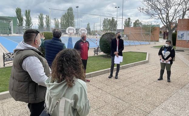 Carbajosa abre al público el Complejo Deportivo Exterior para disfrutar de los partidos de fútbol