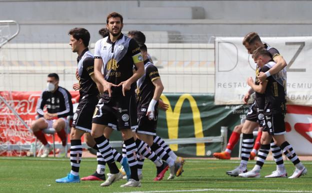 Unionistas supera al líder y acaricia la fase de ascenso a Segunda División A a falta de una jornada (1-0)