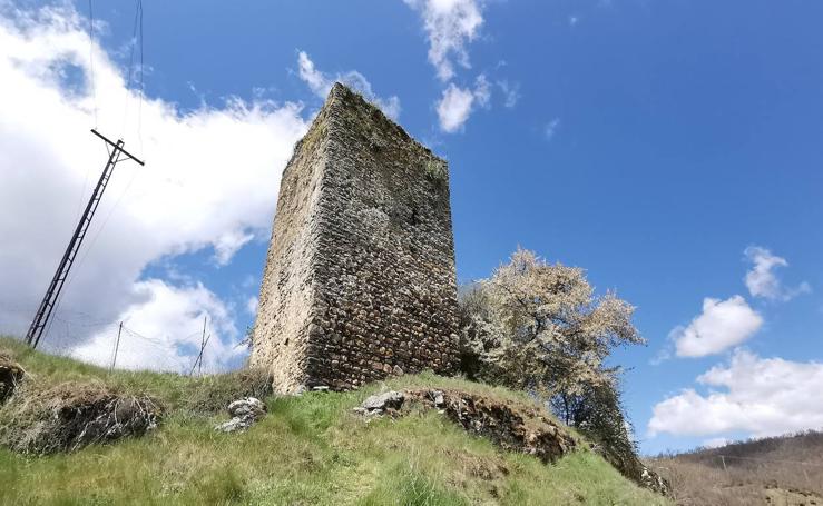 Castillo de Benal en Riello