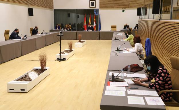 El pleno previo al fin del estado de alarma acerca posturas sobre temas importantes para Salamanca