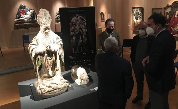 Un escultura del obispo Barrientos y un cáliz del siglo XV, aportaciones de Medina a Las Edades del Hombre