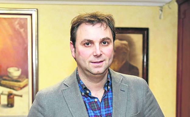 «Queremos que se termine de vacunar a los farmacéuticos ya sea con AstraZeneca o con otra»