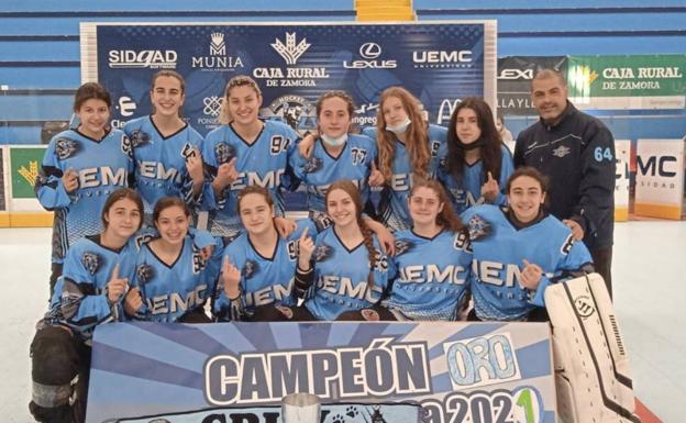 El CPLV Panteras, campeón de la Liga femenina de hockey en línea