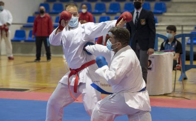 Valladolid conquista 25 medallas en los Autonómicos de Clubes y Karate Tradicional