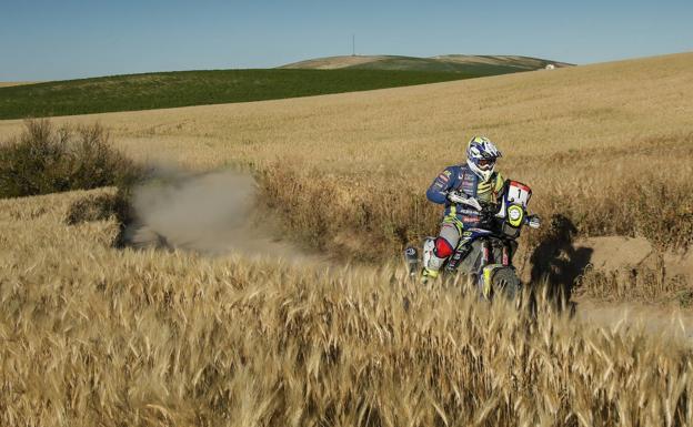 Lorenzo Santolino gana la primera etapa del Rally Andalucía