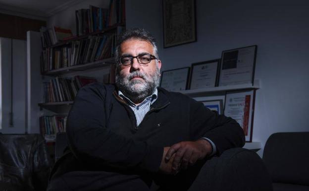 Fernando Cobos: «Hacer con los monumentos lo que los turistas quieren ver y no lo que son es un problema»