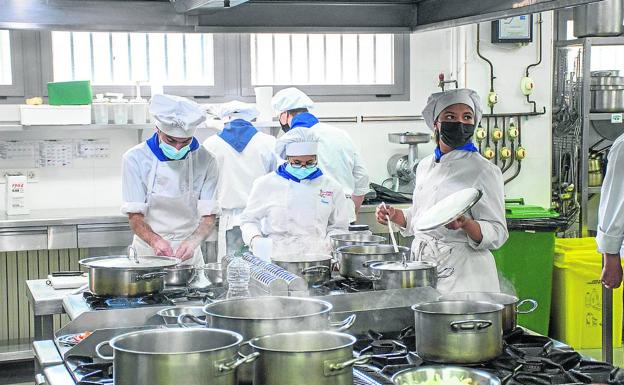 Casi el 90% de los titulados en Palencia en grados de FP encuentran trabajo en el plazo de un año
