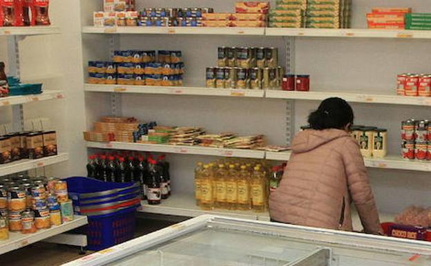 Cáritas recibirá dos millones para atender a afectados por la crisis