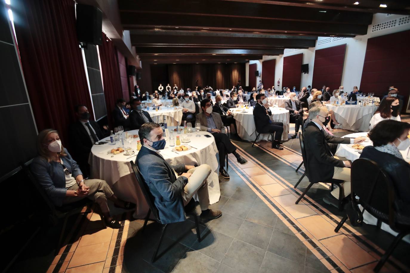 Foro Económico de El Norte de Castilla, con Jorge Valdano