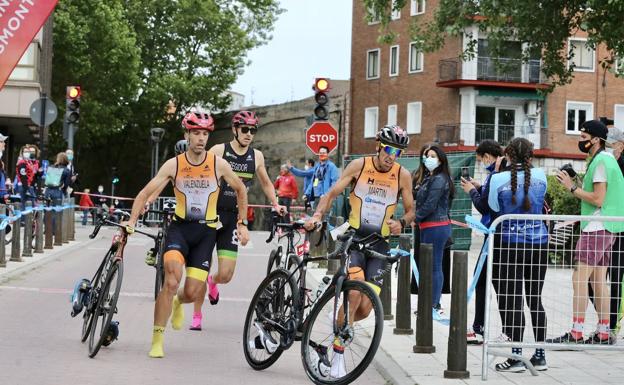 Diablillos de Rivas y Córdoba Triatlón se llevan la penúltima jornada del campeonato de España