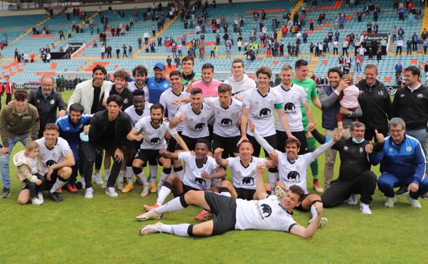 El Salamanca UDS cierra su estancia en Segunda RFEF con festival y goleada ante el Sporting B (4-1)