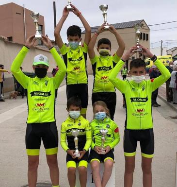 La Escuela de Ciclismo Bejarana Moisés Dueñas suma dos victorias en Fontiveros