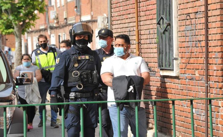 Los 'monchines' detenidos con armas y drogas en Valladolid pasarán este sábado a disposición judicial