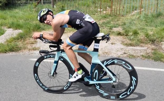 Cuatro charros disputan mañana el Nacional de triatlón de Platja d´Aro en Girona