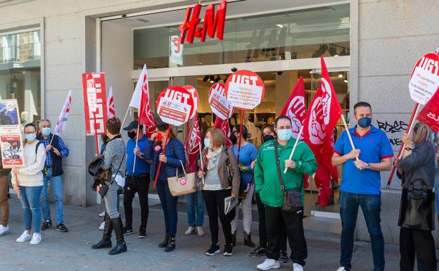 H&M solo despedirá a una empleada en Palencia